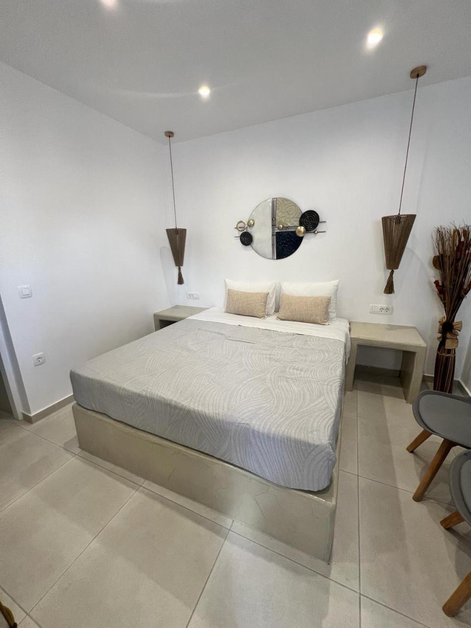 Ξενοδοχείο Vinas Place Center 2*